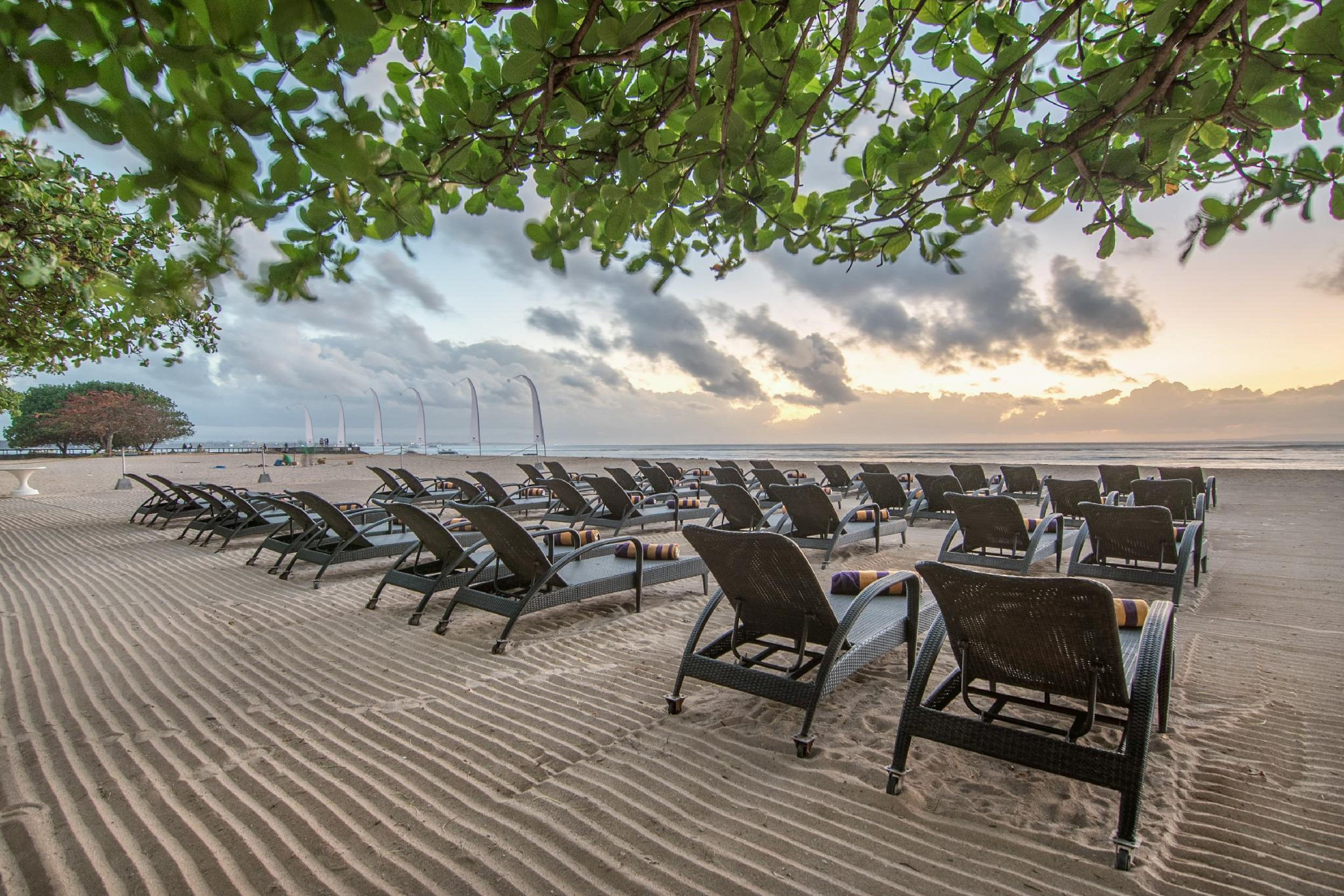 Hotel The Meru Sanur Exterior foto